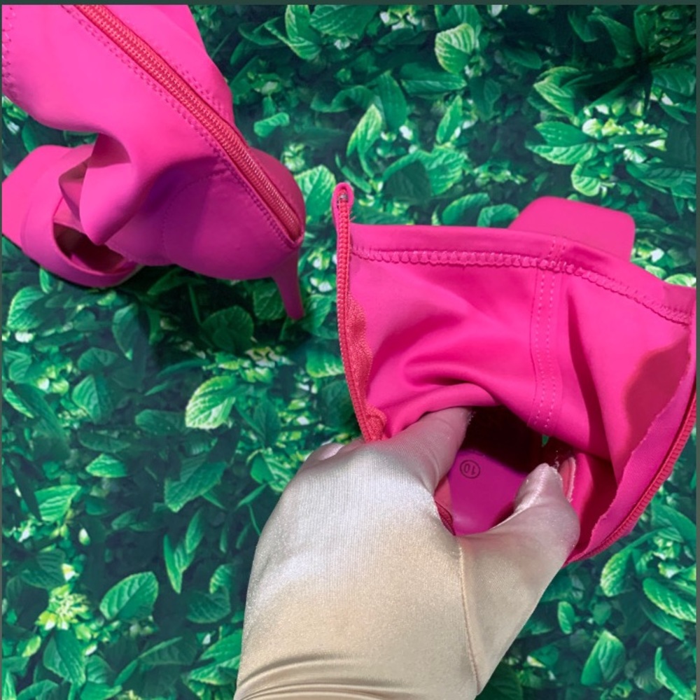 Pink Heels - Picture 4 of 6